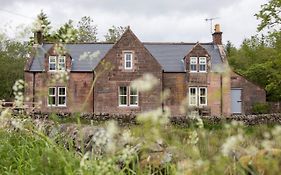 Ghillies Cottage